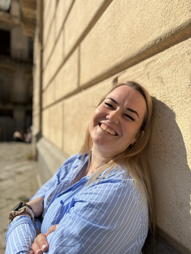 2e3fe122 dac9 44f4 8d5e 5b5e2043d0de 1 105 c