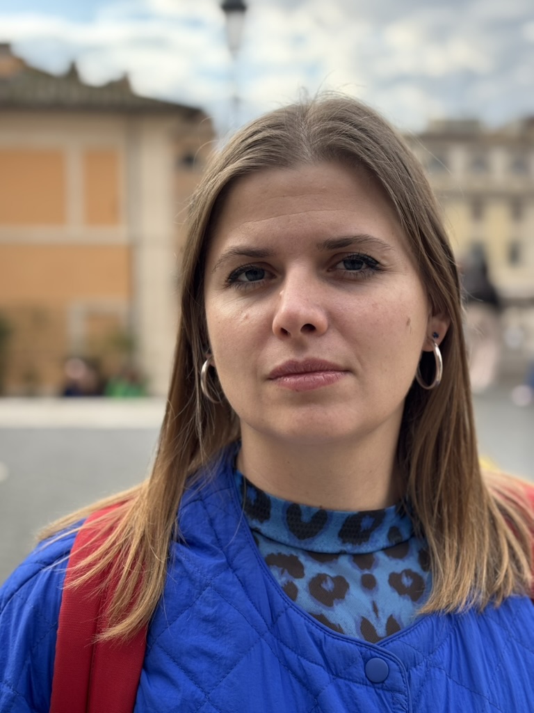 d68bde54 0b2a 400e a933 8126efdff929 1 105 c